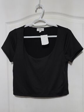 Scoop Neck Black Crop Top by Love Tree